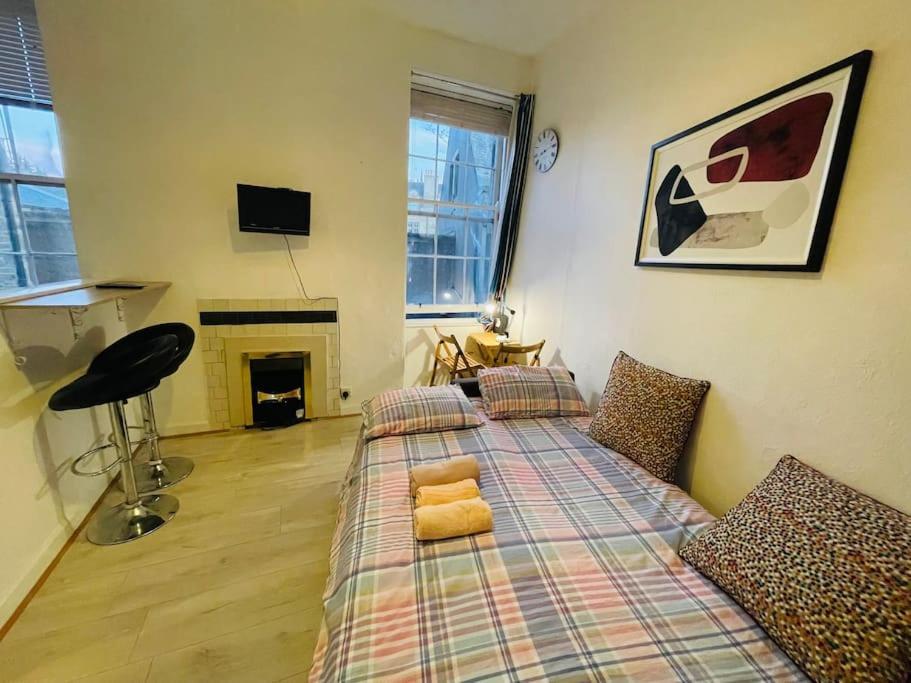 City Studio Flat West Toll Cross 에든버러 외부 사진
